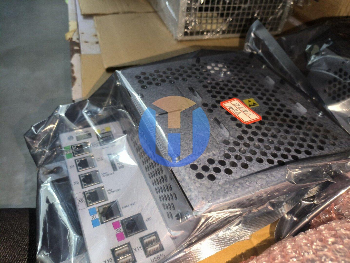 NEW ABB DSQC1024 3HAC058366-001 NEW ABB DSQC1024 3HAC058366-001 Industrial Automation Part - Image 1