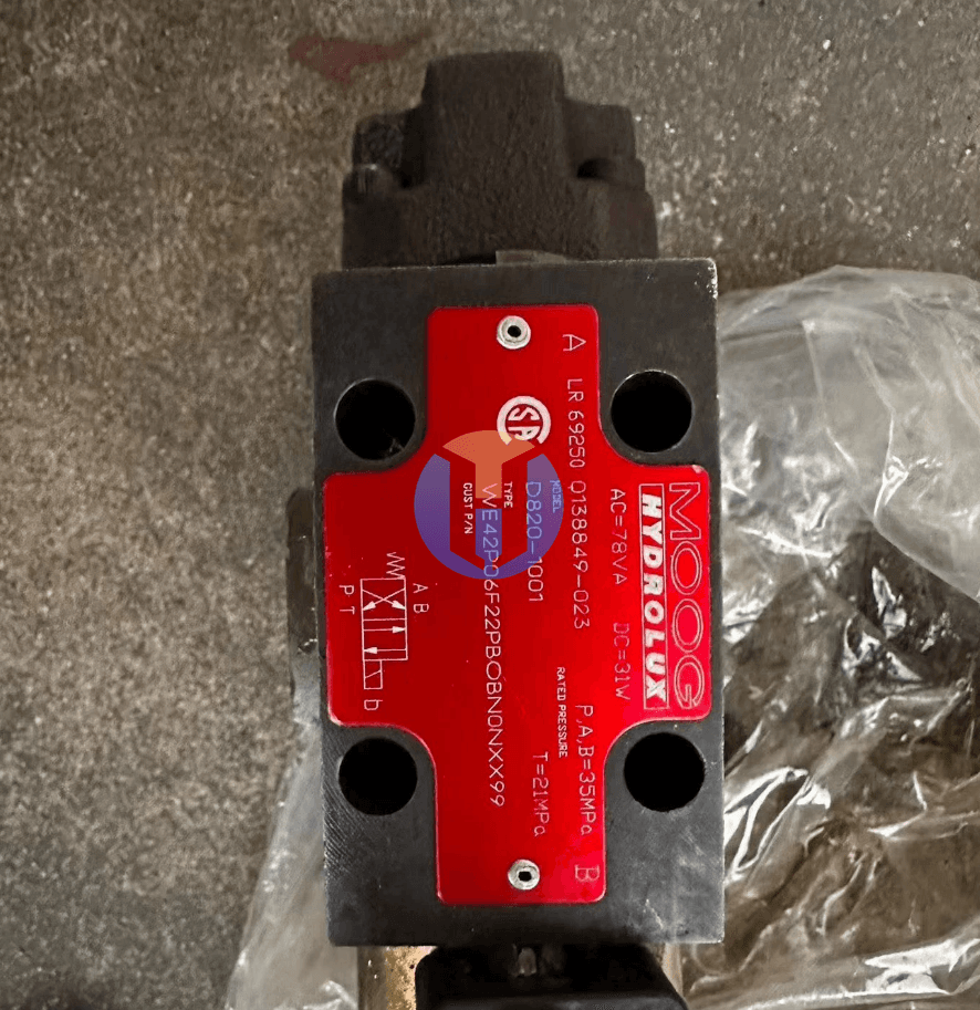 MOOG D820-1001 MOOG D820-1001 Industrial Automation Part - Image 1