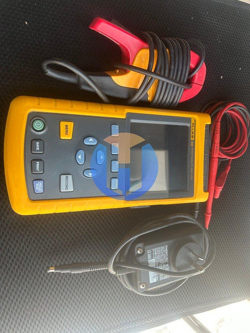 USED FLUKE 43B POWER QUALITY ANALYZER USED FLUKE 43B POWER QUALITY ANALYZER Industrial Automation Part - Image 1