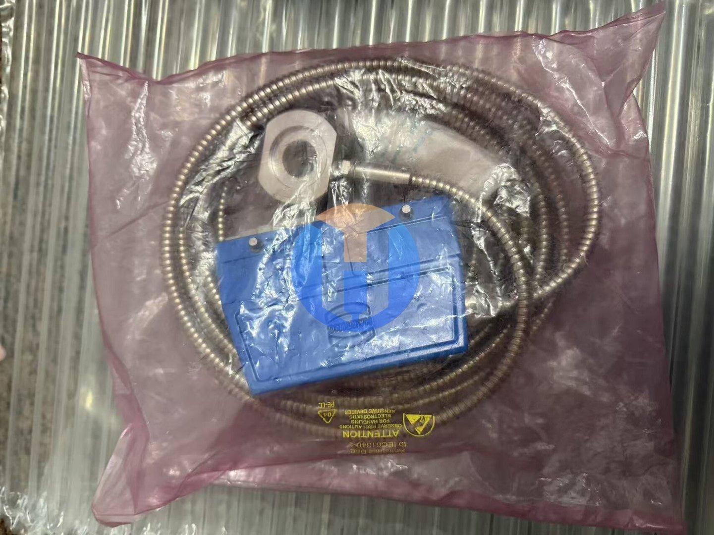 NEW KISTLER 6613CA13 pressure sensor NEW KISTLER 6613CA13 pressure sensor Industrial Automation Part - Image 1