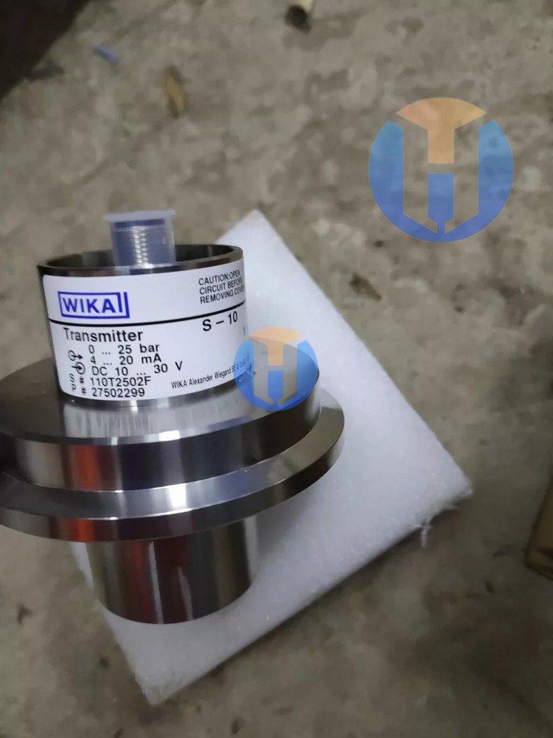 4 unit new wika s 10 110T2502M 4 unit new wika s 10 110T2502M Industrial Automation Part - Image 1