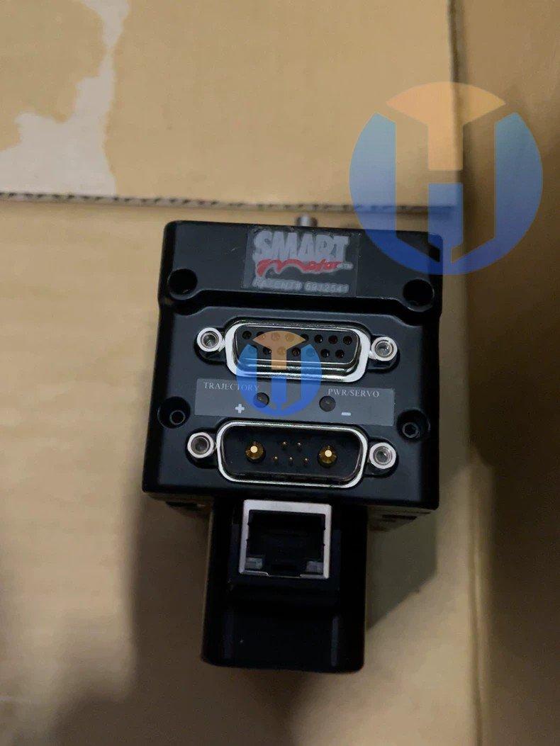 1 UNIT NEW MOOG SM2315D-BRKETH 1 UNIT NEW MOOG SM2315D-BRKETH Industrial Automation Part - Image 1