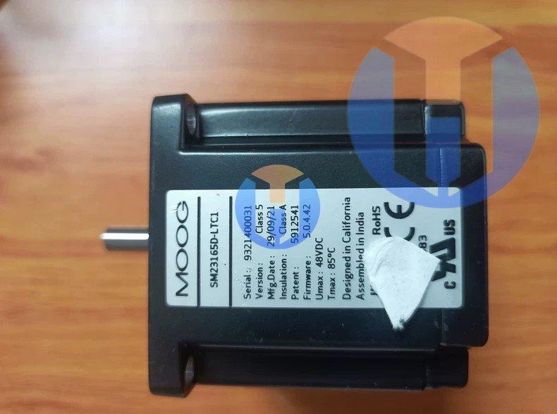 USED MOOG SM23165D-LTC1 USED MOOG SM23165D-LTC1 Industrial Automation Part - Image 1