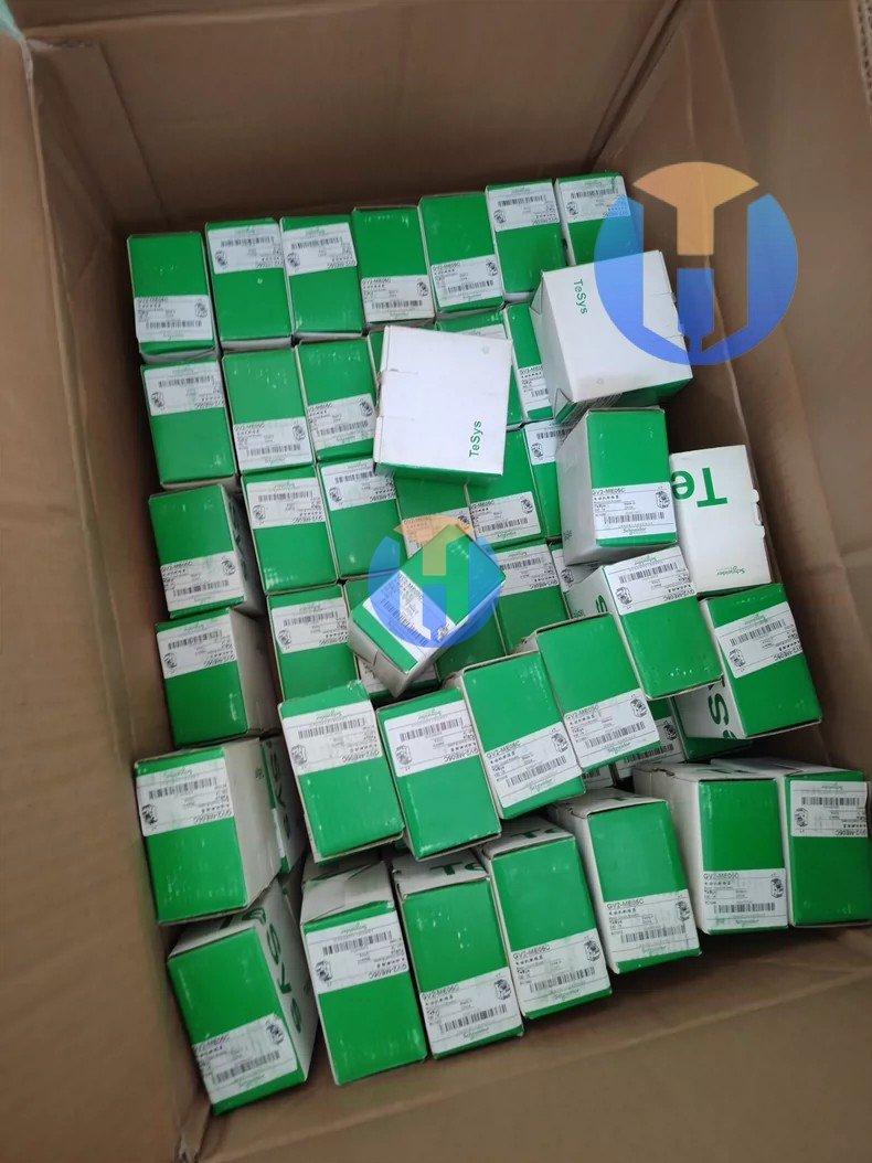LOTS OF Schneider Electric GV2ME05C LOTS OF Schneider Electric GV2ME05C Industrial Automation Part - Image 1