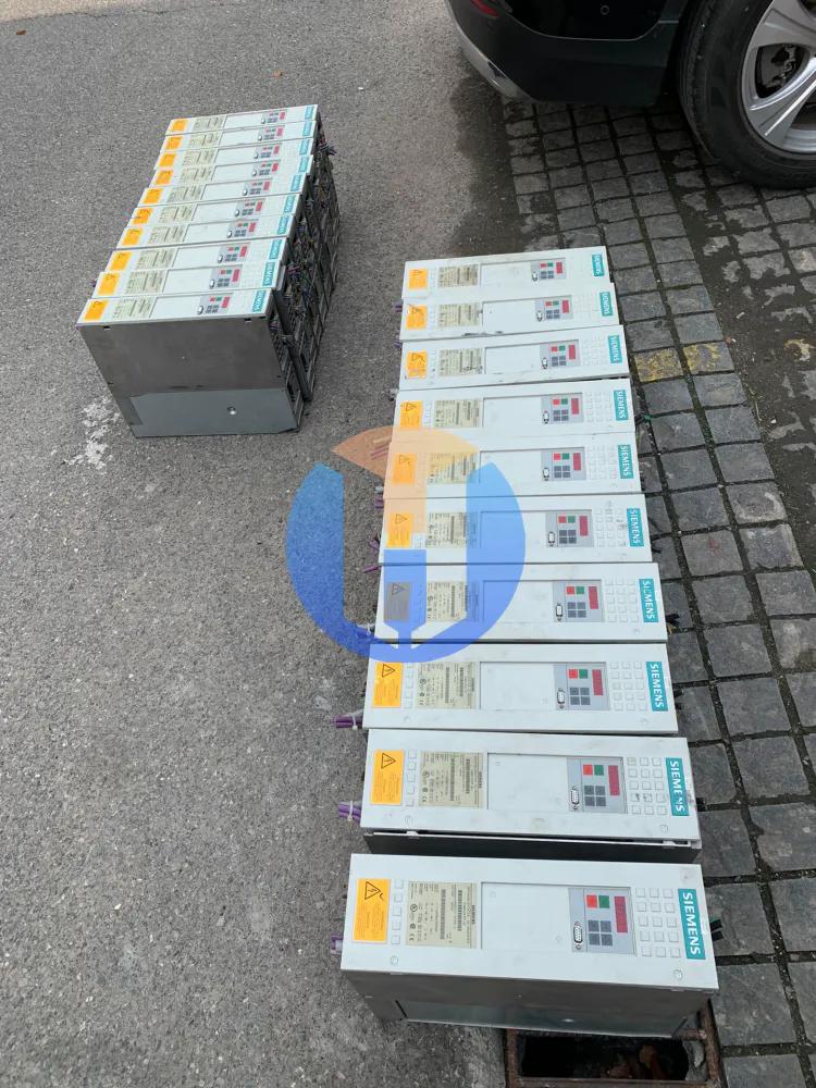 SIEMENS 6SE7021-8EB61-Z SIEMENS 6SE7021-8EB61-Z Industrial Automation Part - Image 1