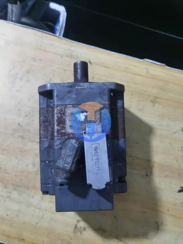 SIEMENS 1fk7060-5af71-1kg5 SIEMENS 1fk7060-5af71-1kg5 Industrial Automation Part - Image 1