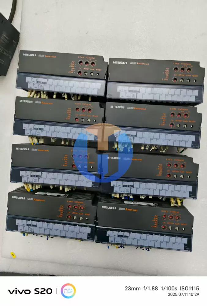 Mitsubishi AJ65BT-64AD Mitsubishi AJ65BT-64AD Industrial Automation Part - Image 1