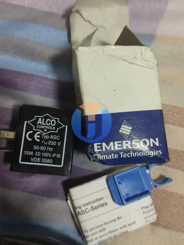 EMERSON ASC Solenoid valve coil and connecting cable EMERSON ASC Solenoid valve coil and connecting cable Industrial Automation Part - Image 1