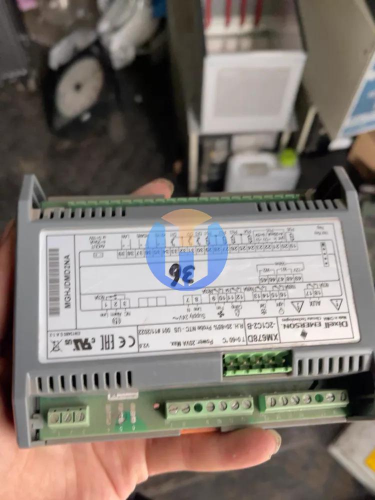 EMERSON XM678D-2C1C2-B EMERSON XM678D-2C1C2-B Industrial Automation Part - Image 1