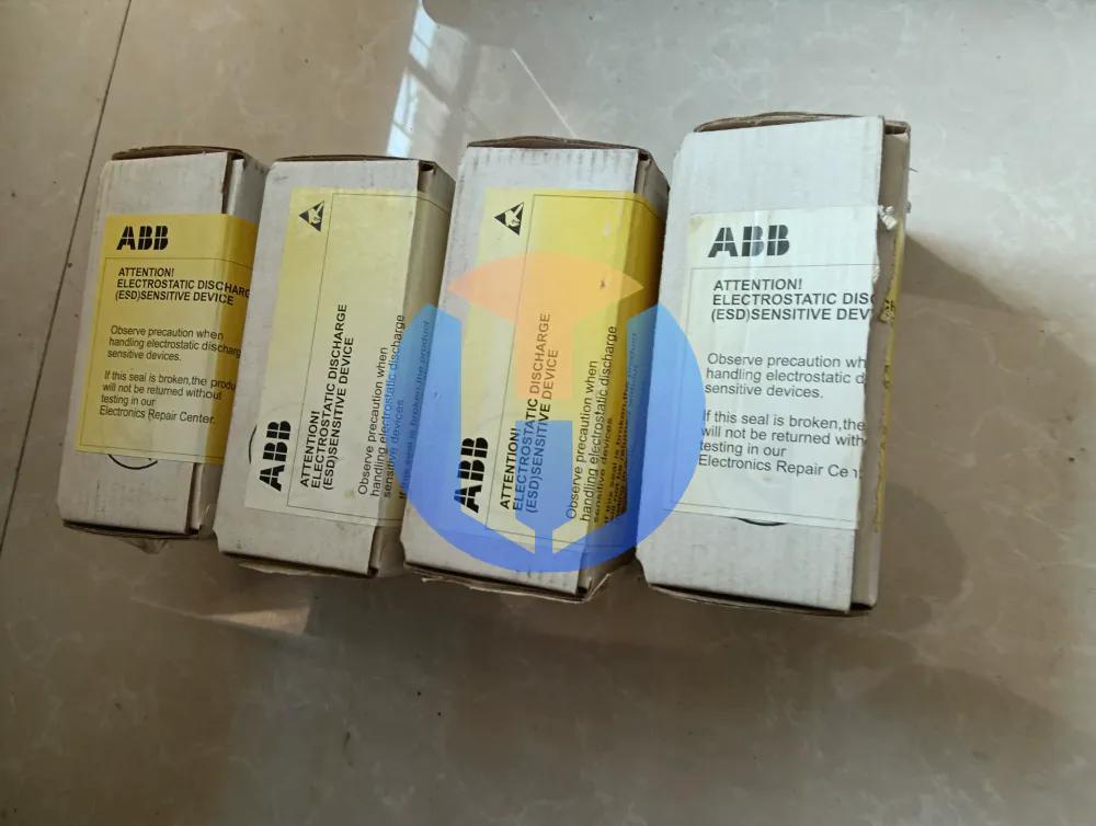HRC FUSE LINK 3AFE64720066 700A 690V HRC FUSE LINK 3AFE64720066 700A 690V Industrial Automation Part - Image 1
