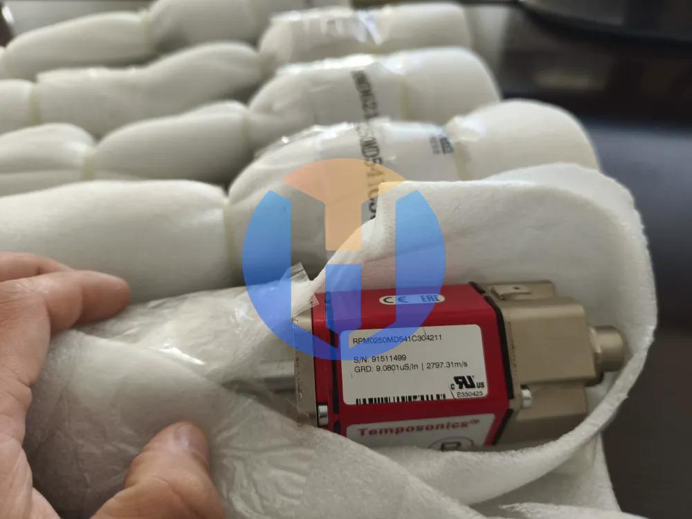 MTS RHM0100MD621C101211 MTS RHM0100MD621C101211 Industrial Automation Part - Image 1