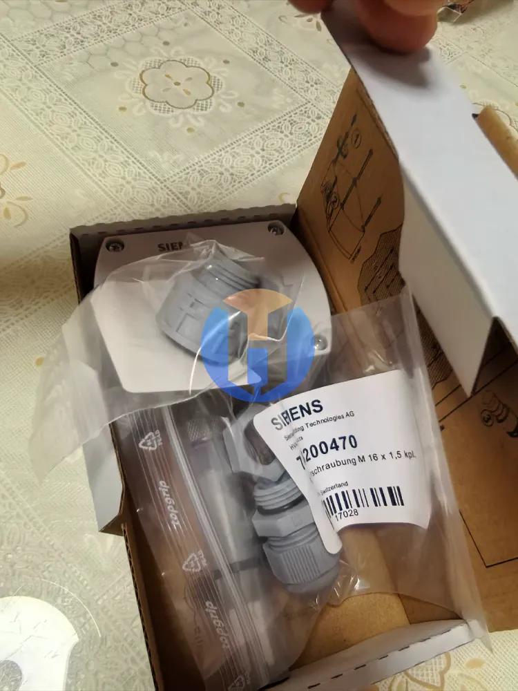SIEMENS QFA3171 SIEMENS QFA3171 Industrial Automation Part - Image 1