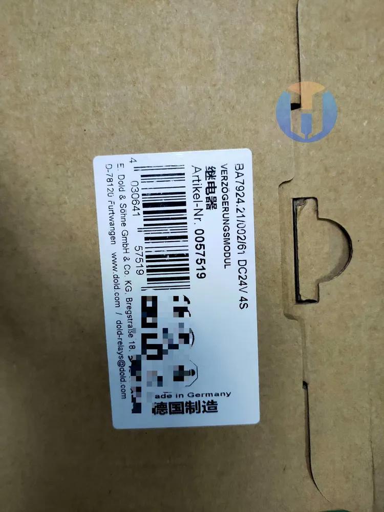 NEW DOLD BA7924.21-002-61 NEW DOLD BA7924.21-002-61 Industrial Automation Part - Image 1
