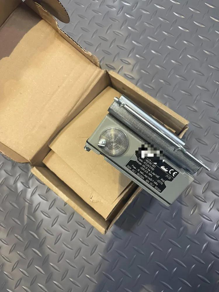 NEW Trafag 972.267.900 NEW Trafag 972.267.900 Industrial Automation Part - Image 1